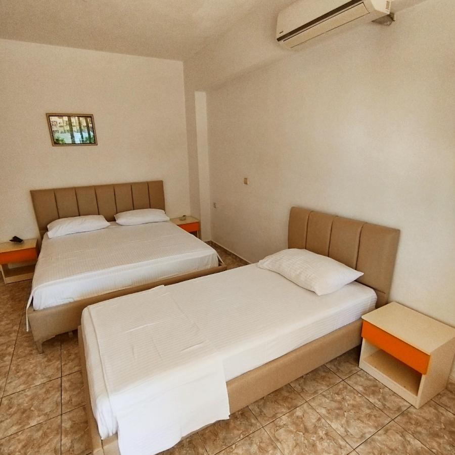Apartment Mejdi Sarandë