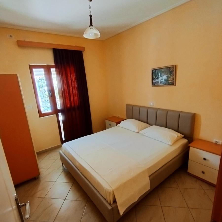 Apartment Mejdi Sarandë