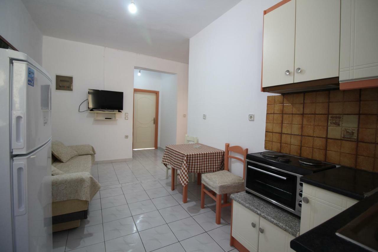 Apartment Mejdi Sarandë